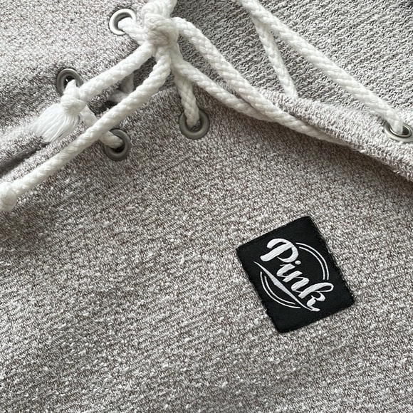 Victoria’s Secret PINK Beige Sweater - Picture 3 of 4